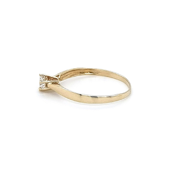 Gold Verlobungsring mit Zirkon