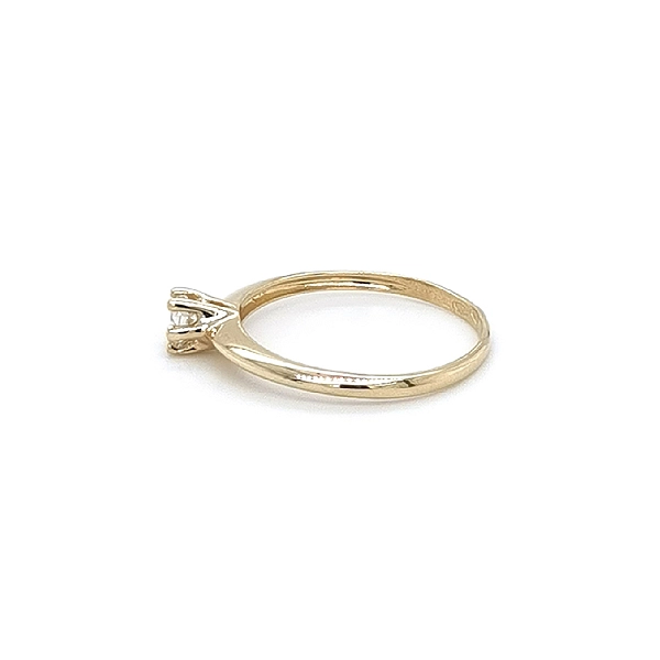 Gold Verlobungsring mit Zirkon
