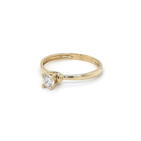 Gold Verlobungsring mit Zirkon