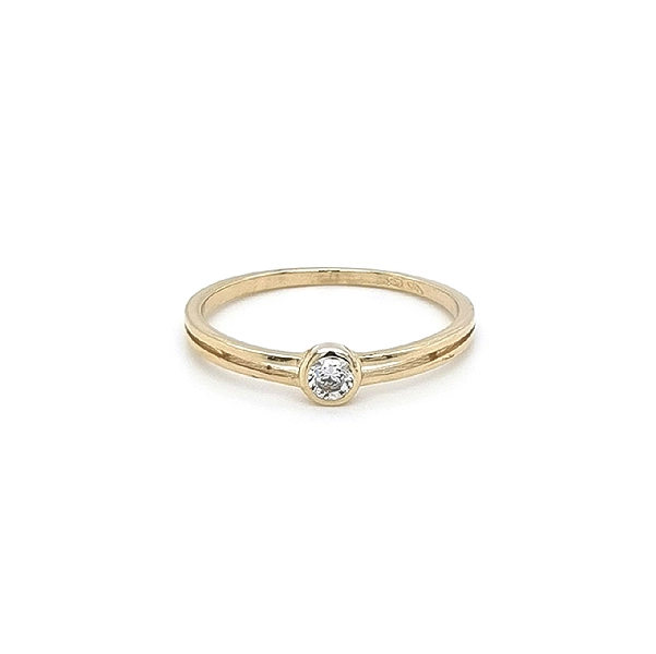 Gold Verlobungsring mit Zirkon