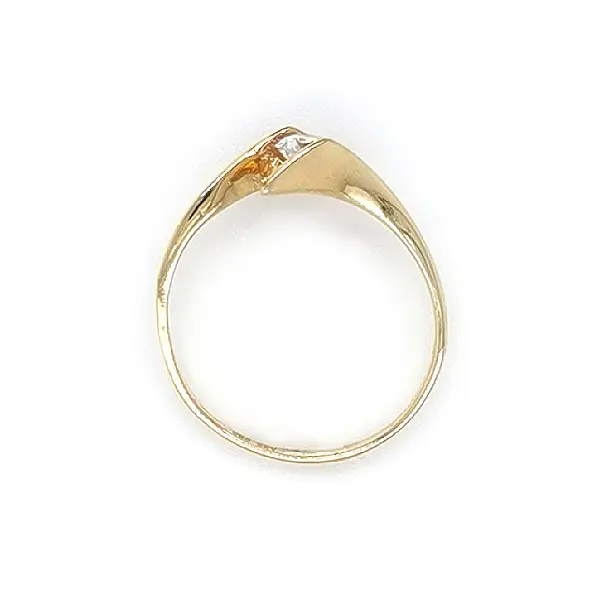Gold Verlobungsring mit Zirkon