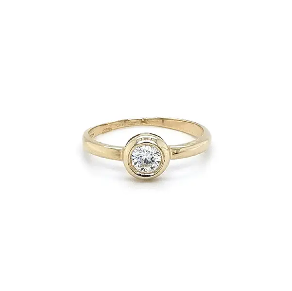 Gold Verlobungsring mit Zirkon