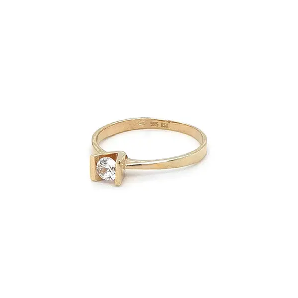 Gold Verlobungsring mit Zirkon