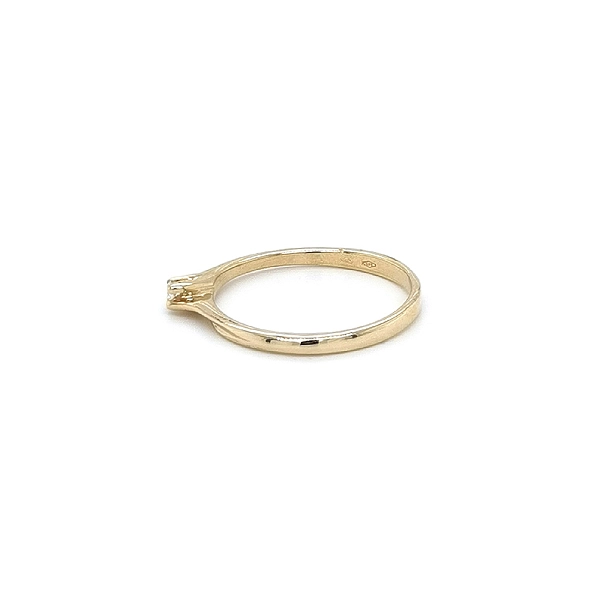 Gold Verlobungsring mit Zirkon