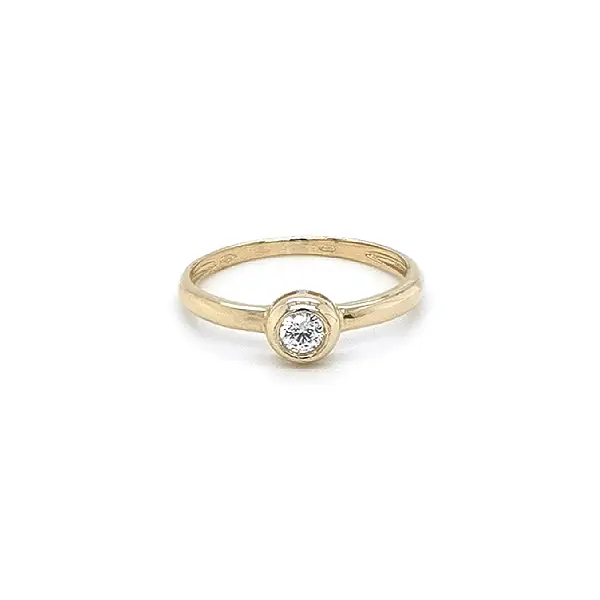 Gold Verlobungsring mit Zirkon