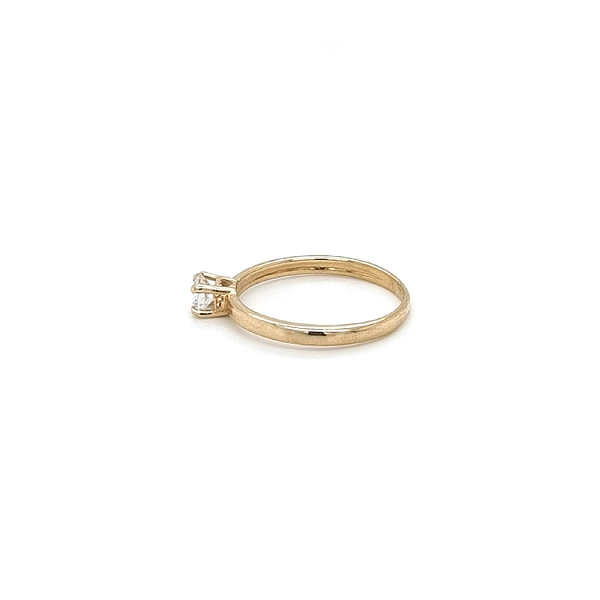 Gold Verlobungsring mit Zirkon