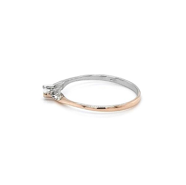 Verlobungsring mit Zirkon aus kombiniertem Gold