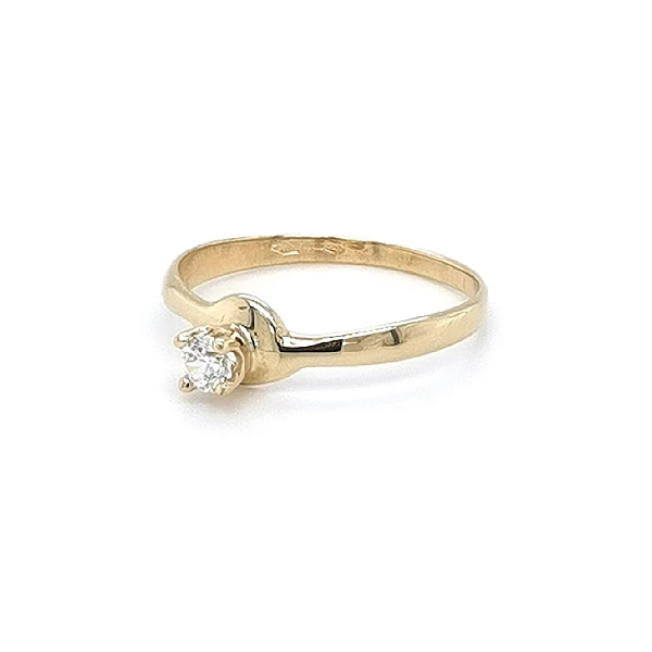 Gold Verlobungsring mit Zirkon
