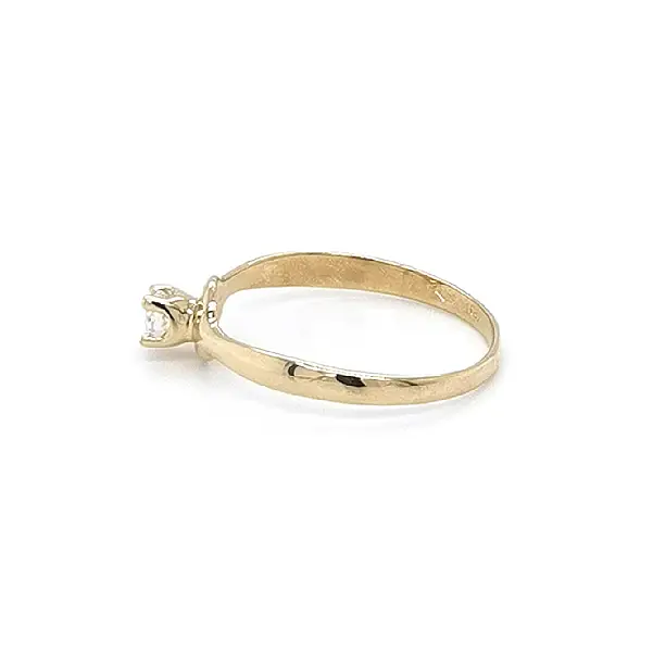 Gold Verlobungsring mit Zirkon