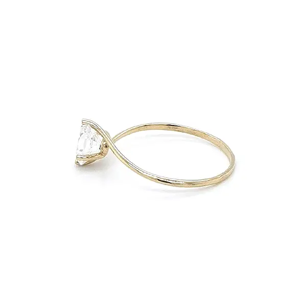 Gold Verlobungsring mit Zirkon