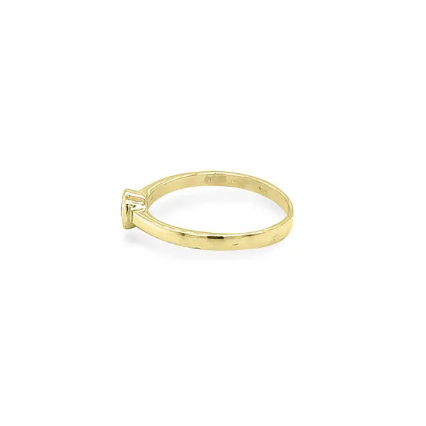 Gold Verlobungsring mit Zirkon