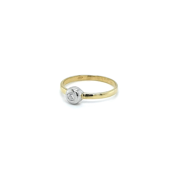 Gold Verlobungsring mit Zirkon