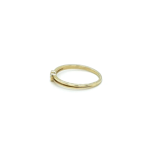 Gold Verlobungsring mit Zirkon