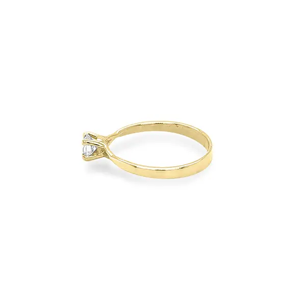 Gold Verlobungsring mit Zirkon