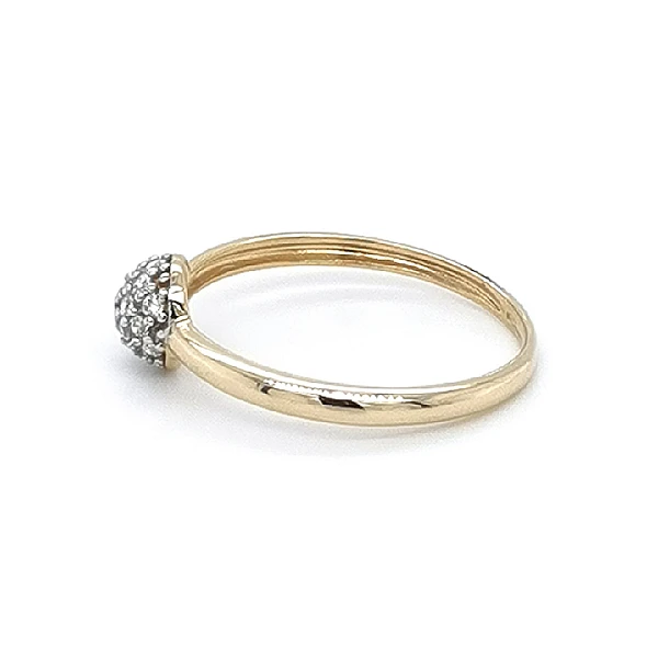Goldring mit Zirkonen