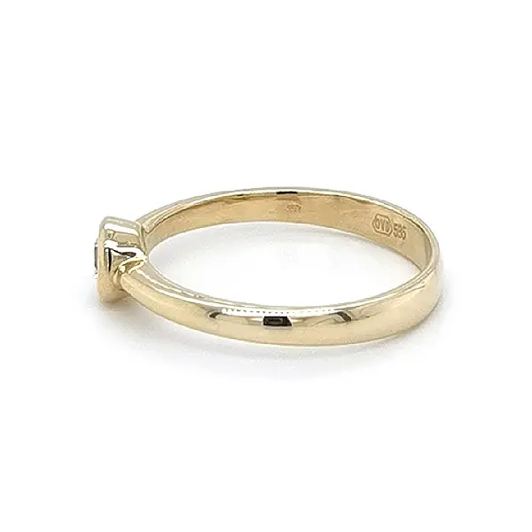 Gold Verlobungsring mit Zirkon