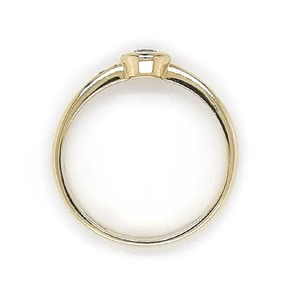 Gold Verlobungsring mit Zirkon