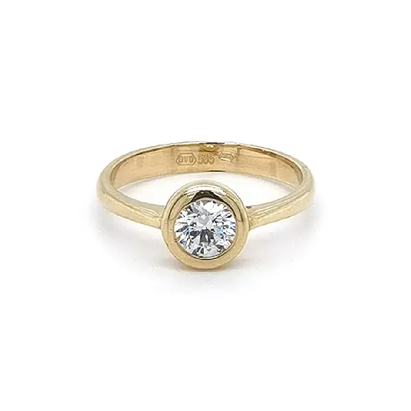 Gold Verlobungsring mit Zirkon