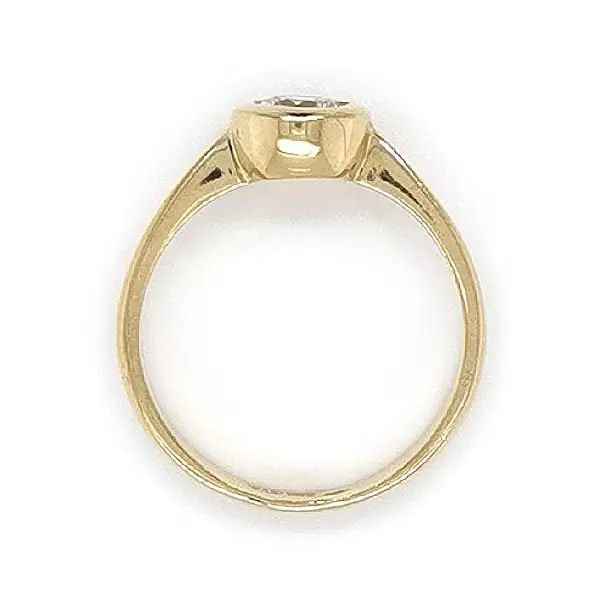 Gold Verlobungsring mit Zirkon