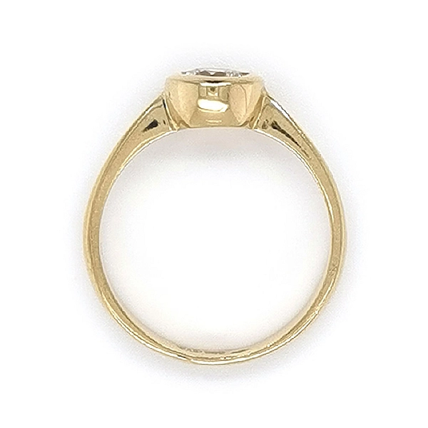 Gold Verlobungsring mit Zirkon
