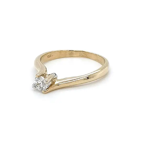 Gold Verlobungsring mit Zirkon