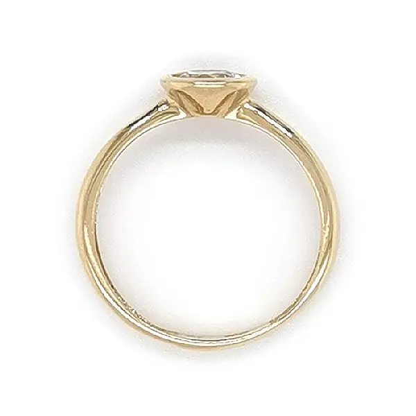 Gold Verlobungsring mit Zirkon