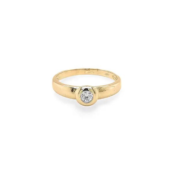 Gold Verlobungsring mit Zirkon
