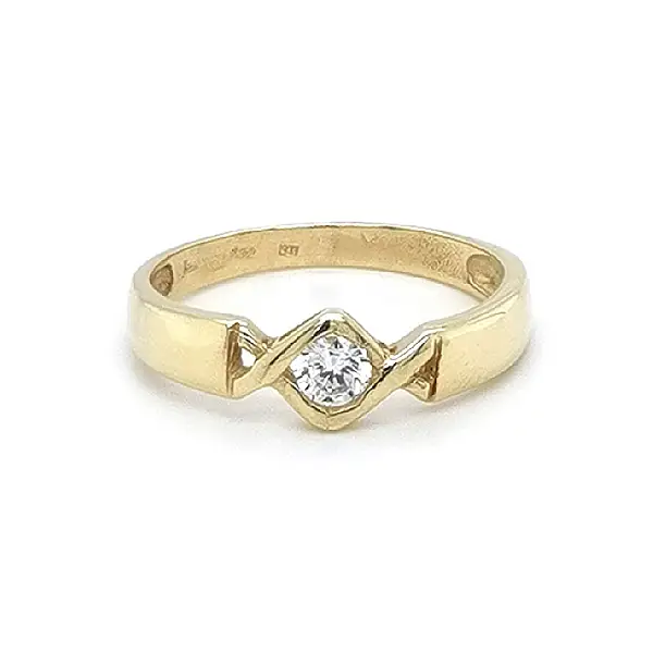 Gold Verlobungsring mit Zirkon