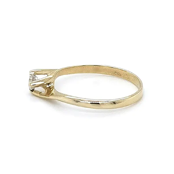 Gold Verlobungsring mit Zirkon