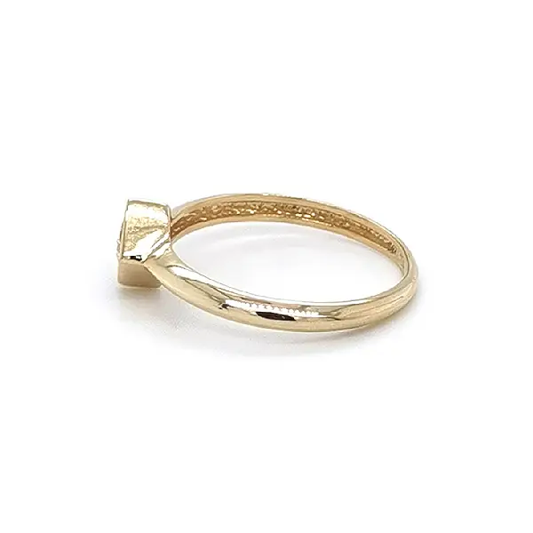 Gold Verlobungsring mit Zirkon
