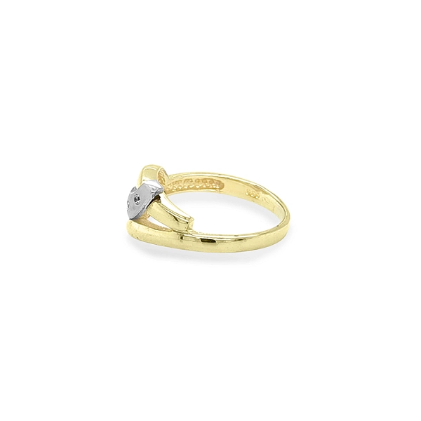 Goldring mit Zirkonen aus kombiniertem Gold
