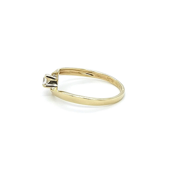 Gold Verlobungsring mit Zirkon