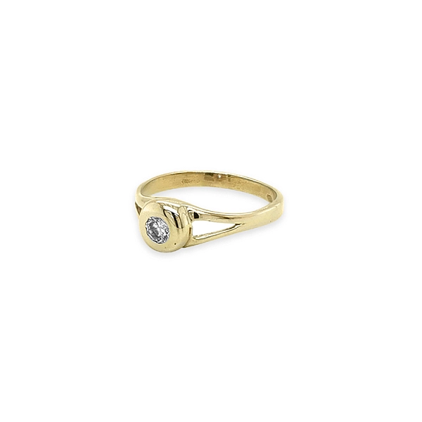 Verlobungsring mit kubischem Zirkon