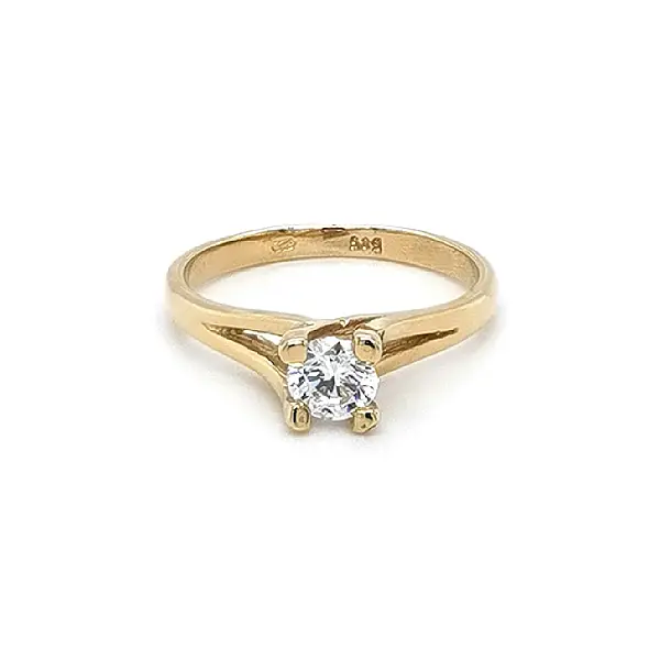 Gold Verlobungsring mit Zirkon