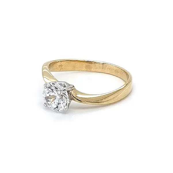 Gold Verlobungsring mit Zirkon