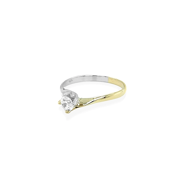 Verlobungsring mit Zirkon aus kombiniertem Gold