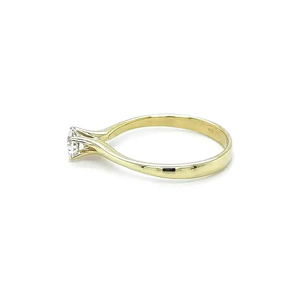 Gold Verlobungsring mit Zirkon