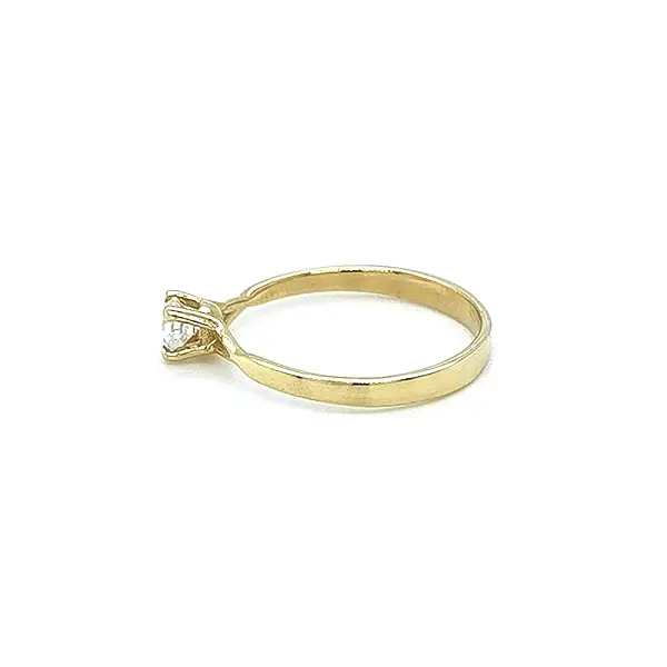 Gold Verlobungsring mit Zirkon
