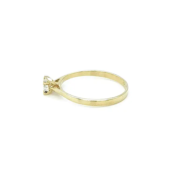 Gold Verlobungsring mit Zirkon