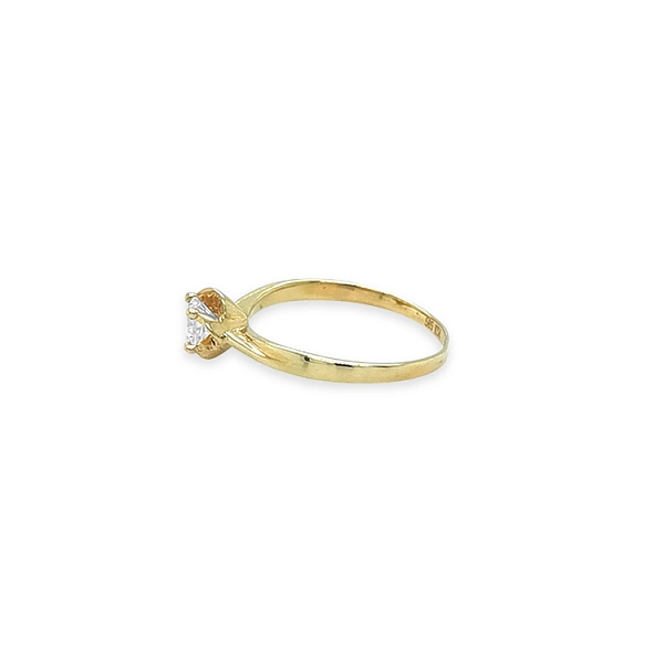 Verlobungsring aus Gold mit kubischem Zirkon