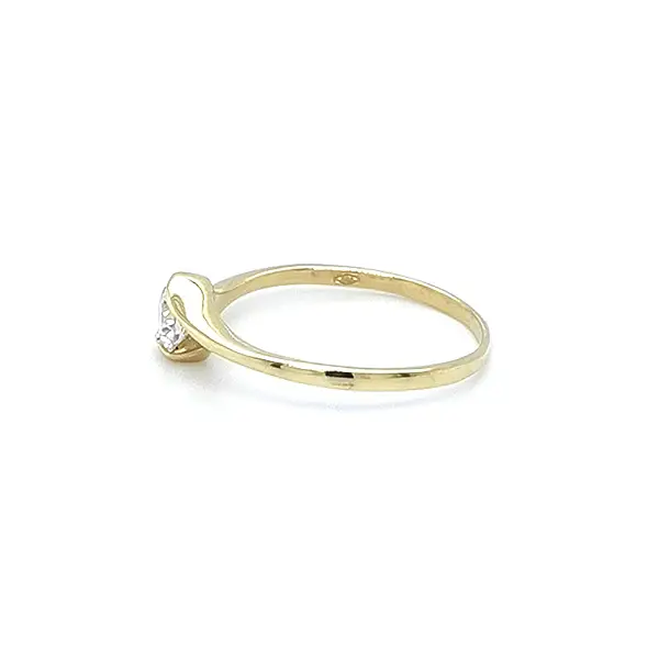 Gold Verlobungsring mit Zirkon