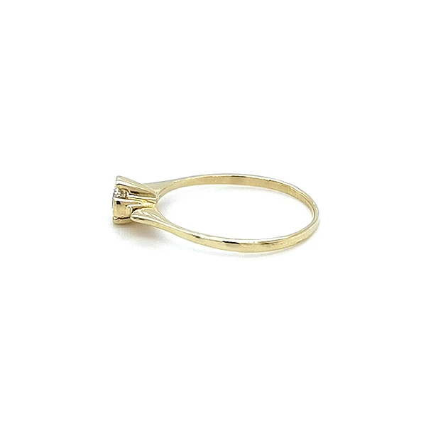 Gold Verlobungsring mit Zirkon