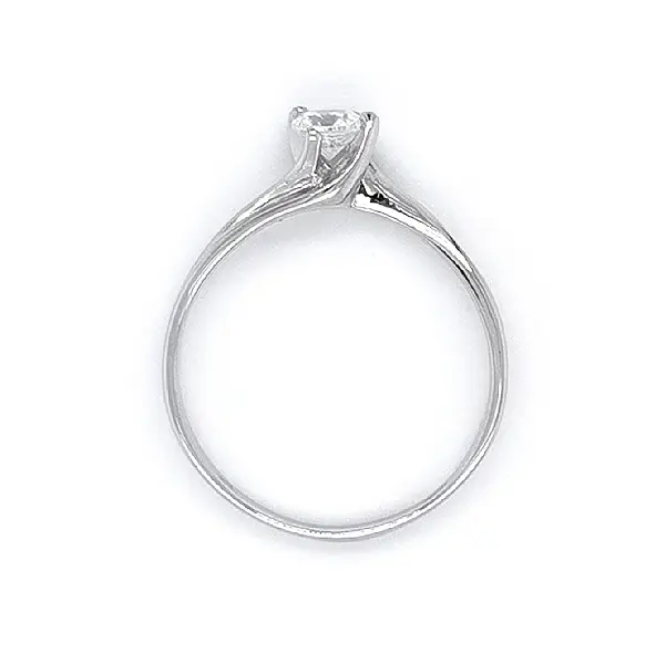 Verlobungsring mit Zirkon aus Weißgold