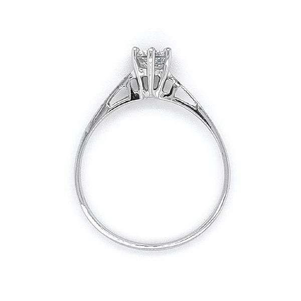 Verlobungsring mit Zirkon aus Weißgold