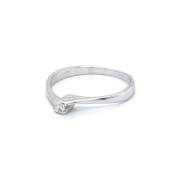 Verlobungsring mit Zirkon aus Weißgold