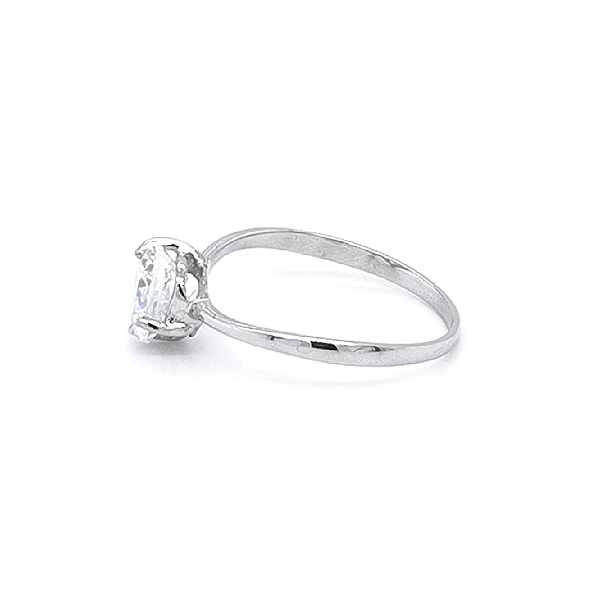Verlobungsring mit Zirkon