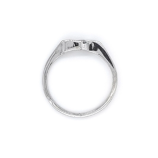 Ring mit Zirkonen aus Weißgold