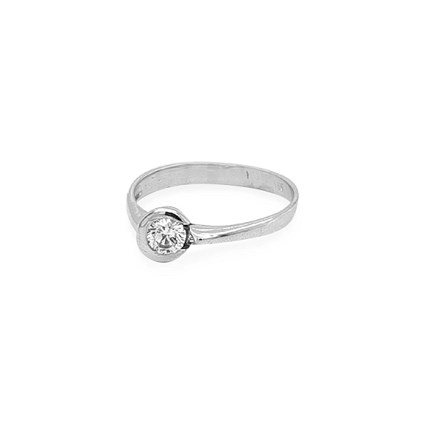 Gold Verlobungsring mit Zirkon