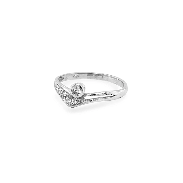 Goldring mit Zirkonen