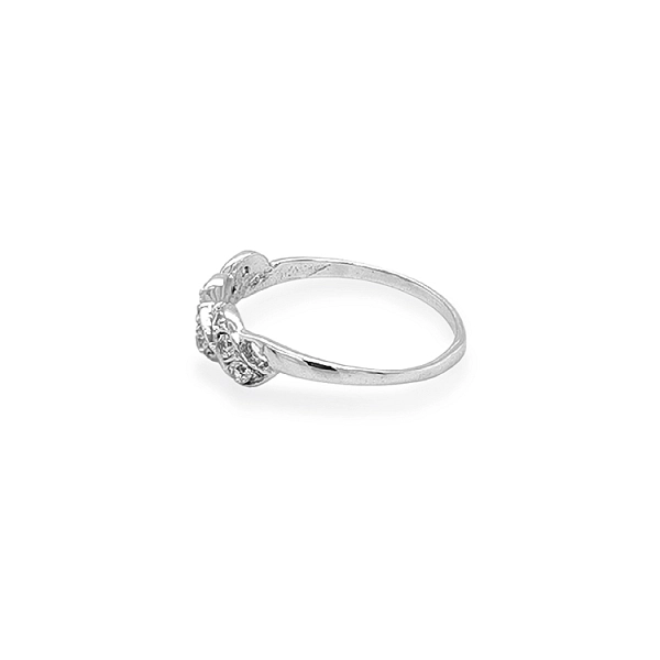 Goldring mit Zirkonen